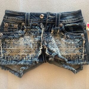 Miss Me Aztec Print Jean Shorts Size 23